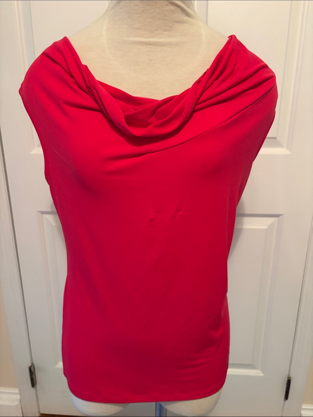 Michael Kors fushia Sleeveless Top with Logo Plaque cowl neck